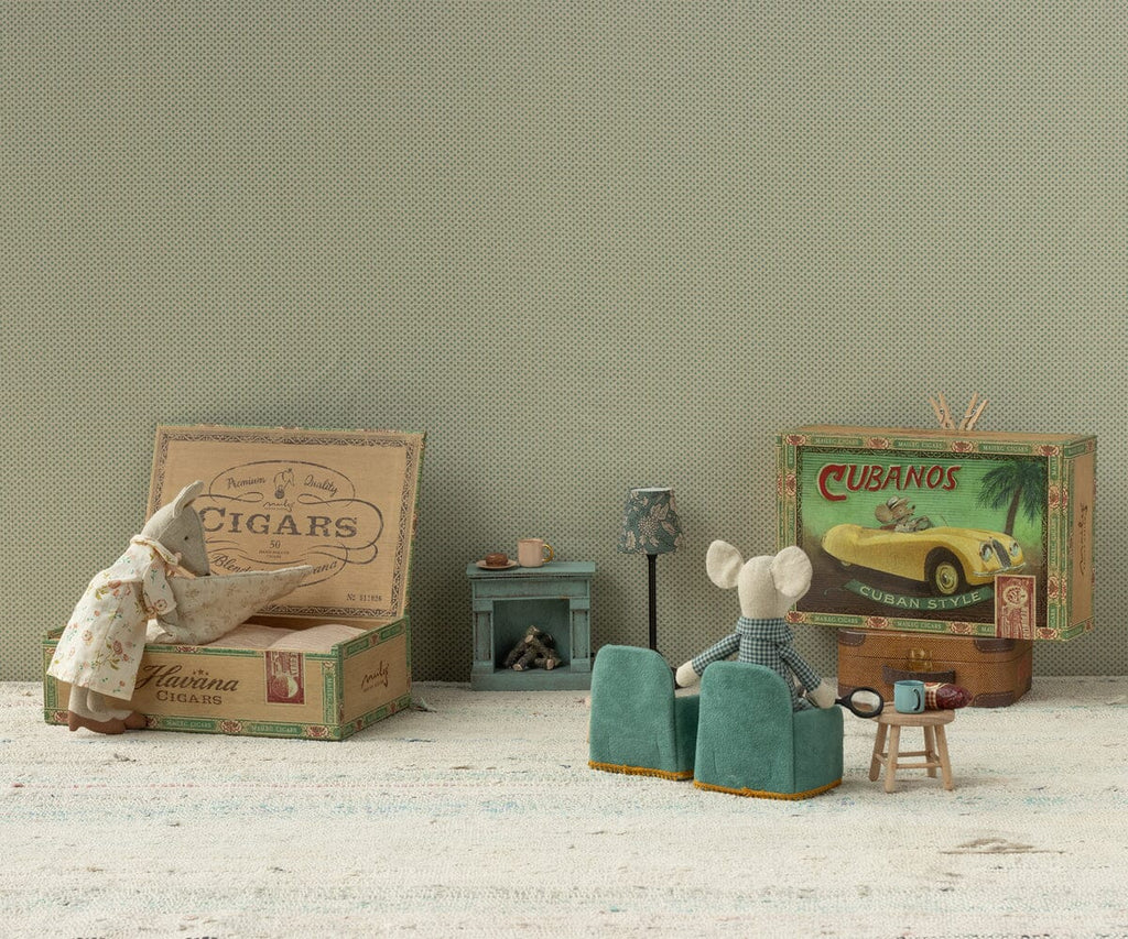 Grandma & Grandpa Mice in Cigarbox Maileg Dolls Maileg 