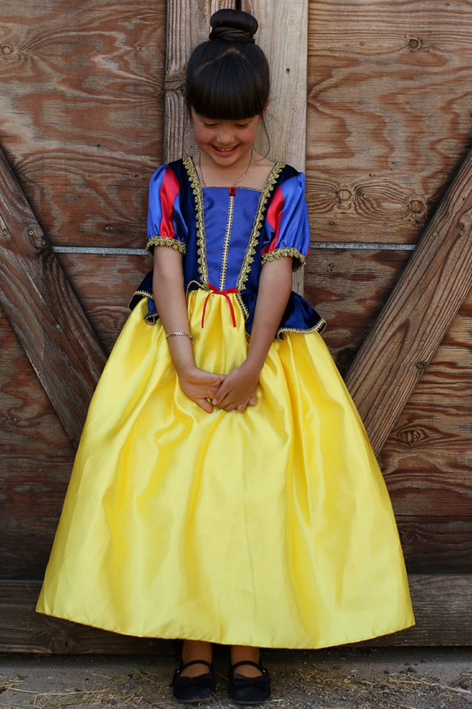 Deluxe Snow White Gown Costumes Great Pretenders USA 