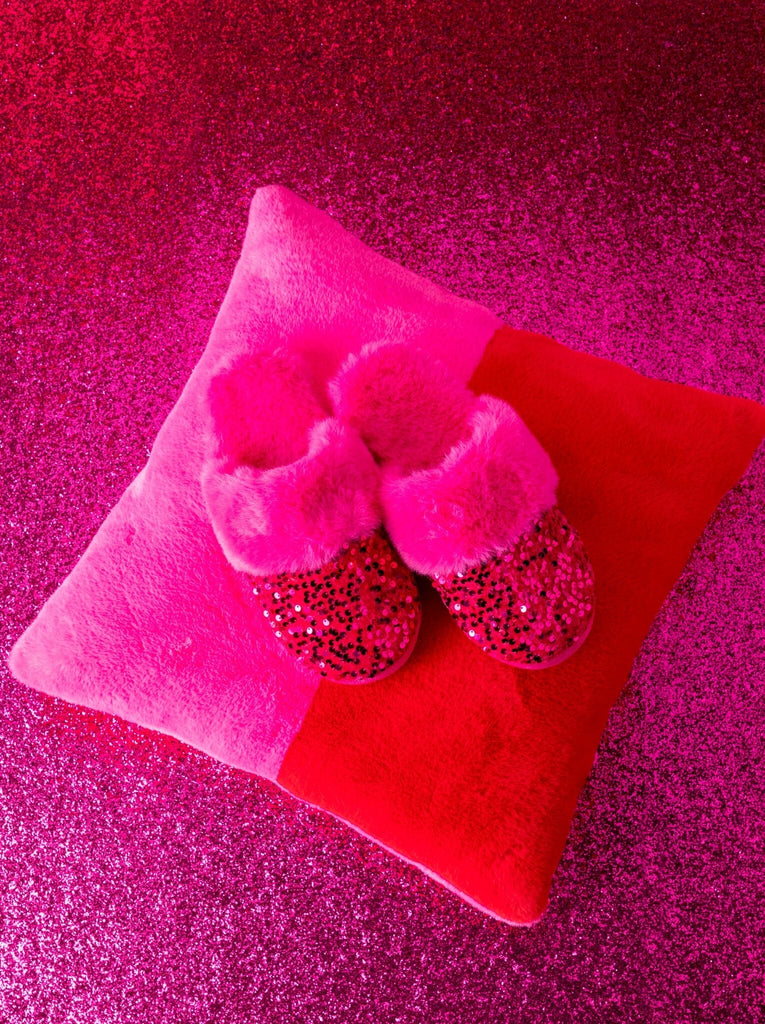 Shiraleah Fiesta Slippers, Magenta by Shiraleah Shiraleah 