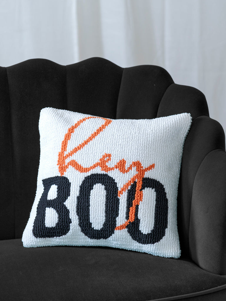 "Hey Boo" Pillow | Ivory Throw Pillows Shiraleah 