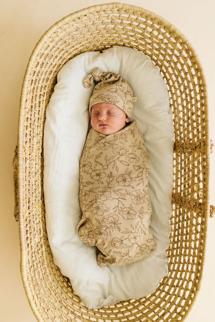 Organic Swaddle Blanket & Hat - Vintage Bloom Blanket Set Makemake Organics 