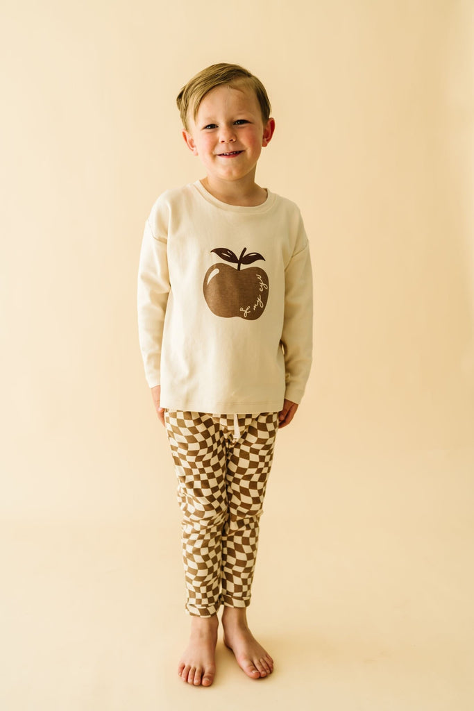 Organic Long Sleeve Tee & Pant Set - Apple Of My Eye Tee & Pants Set Makemake Organics 