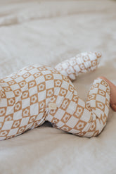 Bamboo Zip Pajamas | Checkered Daisies Onesies Consciously Baby 