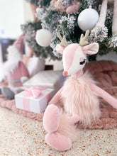 Freija the Pink Reindeer Stuffies MON AMI 