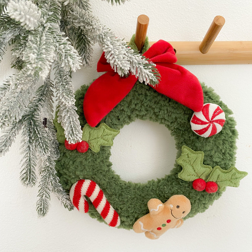 Festive Wreath | Green Throw Pillows MON AMI 