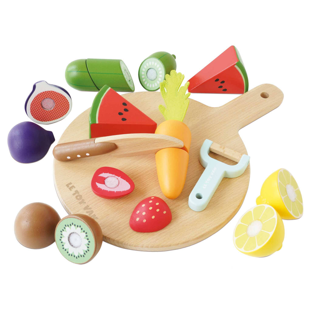 Wooden Chopping Board & Sliceable Play Food Play Foods Le Toy Van, Inc. 