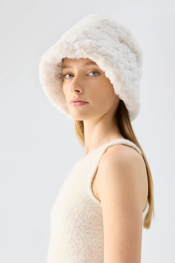 Yeoman Bucket Hat | Cream Unreal Fur 