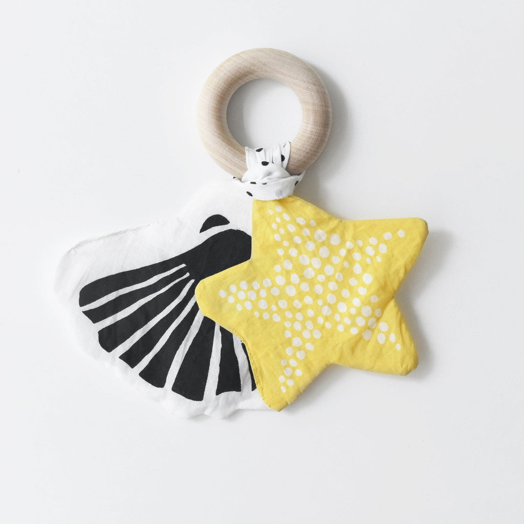 Crinkle Teether - Starfish Baby & Toddler Wee Gallery 