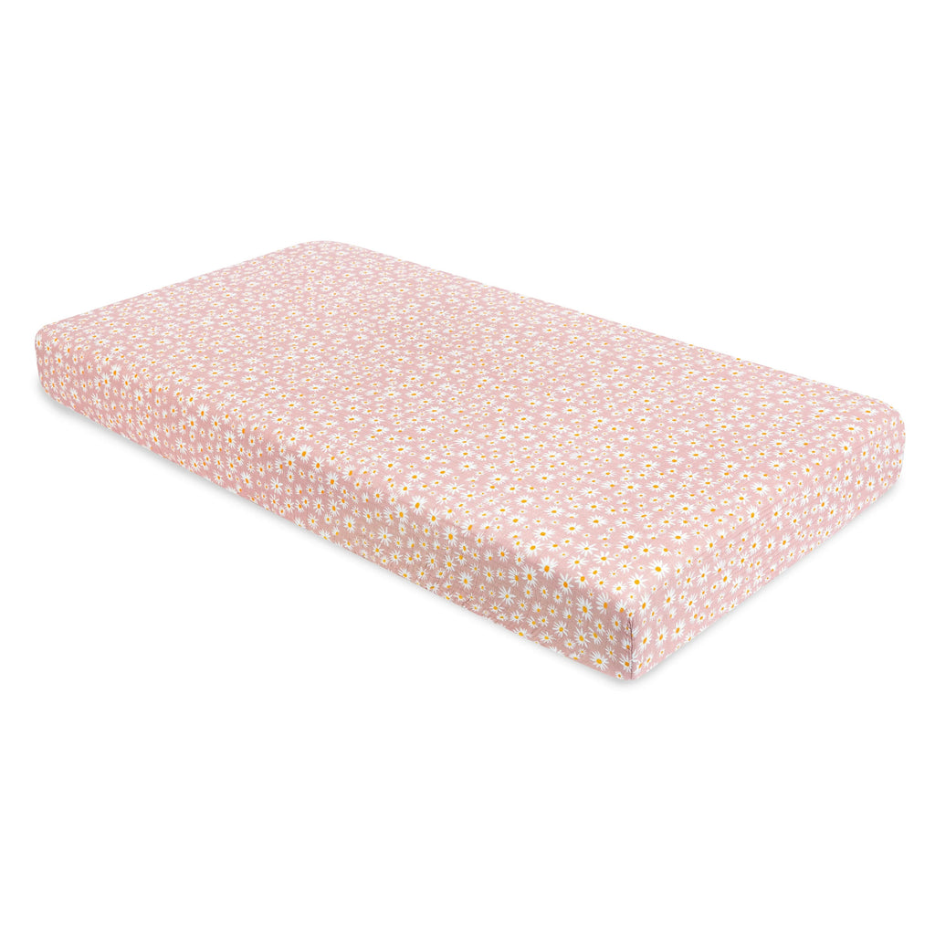 Crib Sheet in GOTS Certified Organic Muslin Cotton | Daisy Babyletto 