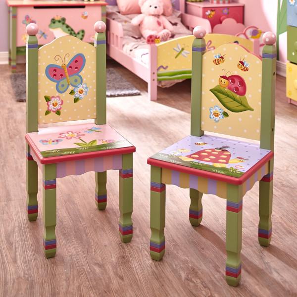 Fantasy fields table clearance and chairs